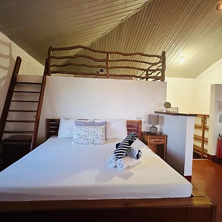 Tongatok Cliff Resort Mambajao Eksteriør bilde