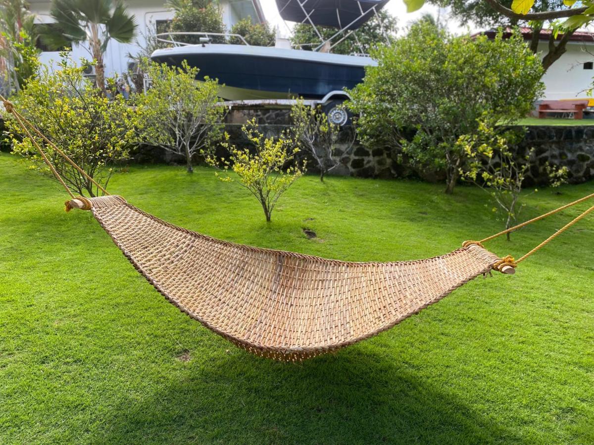 Tongatok Cliff Resort Mambajao Eksteriør bilde