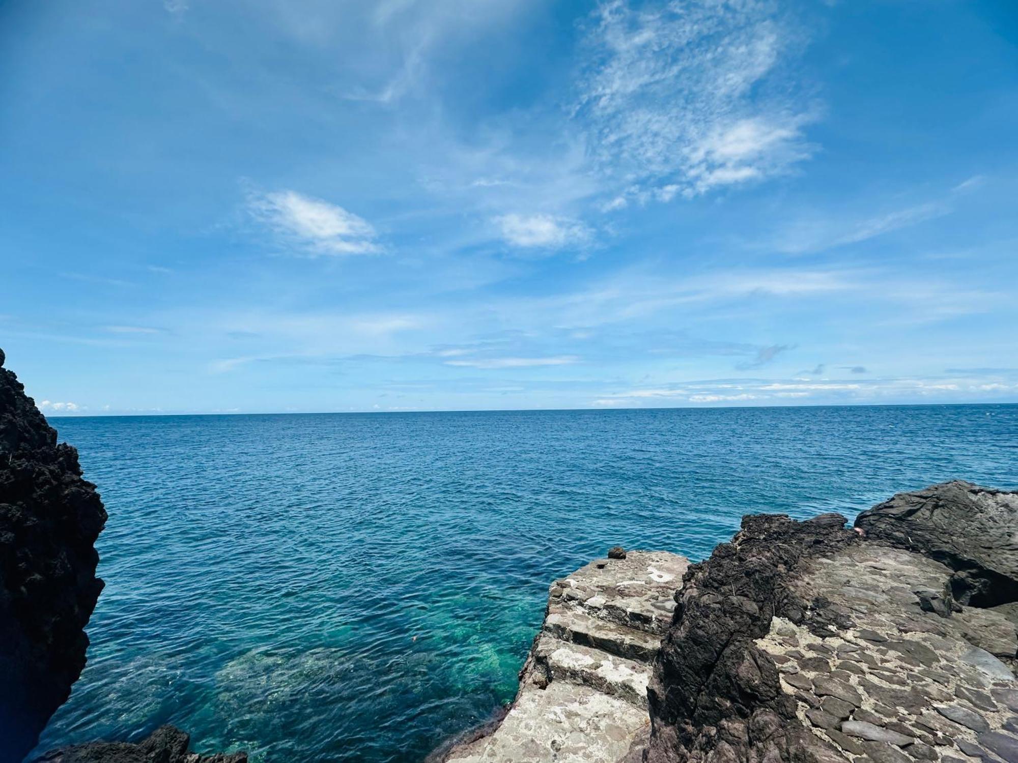 Tongatok Cliff Resort Mambajao Eksteriør bilde