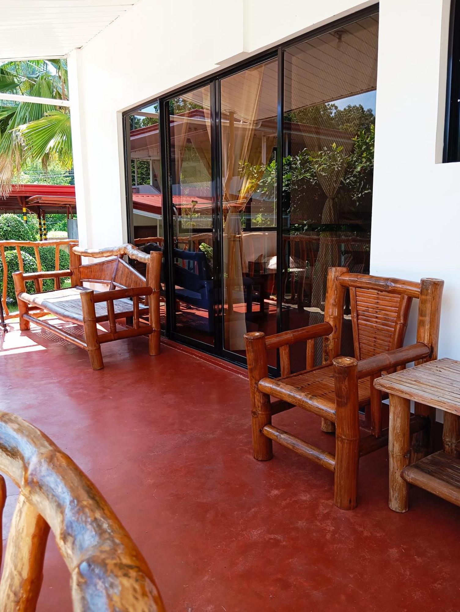 Tongatok Cliff Resort Mambajao Eksteriør bilde