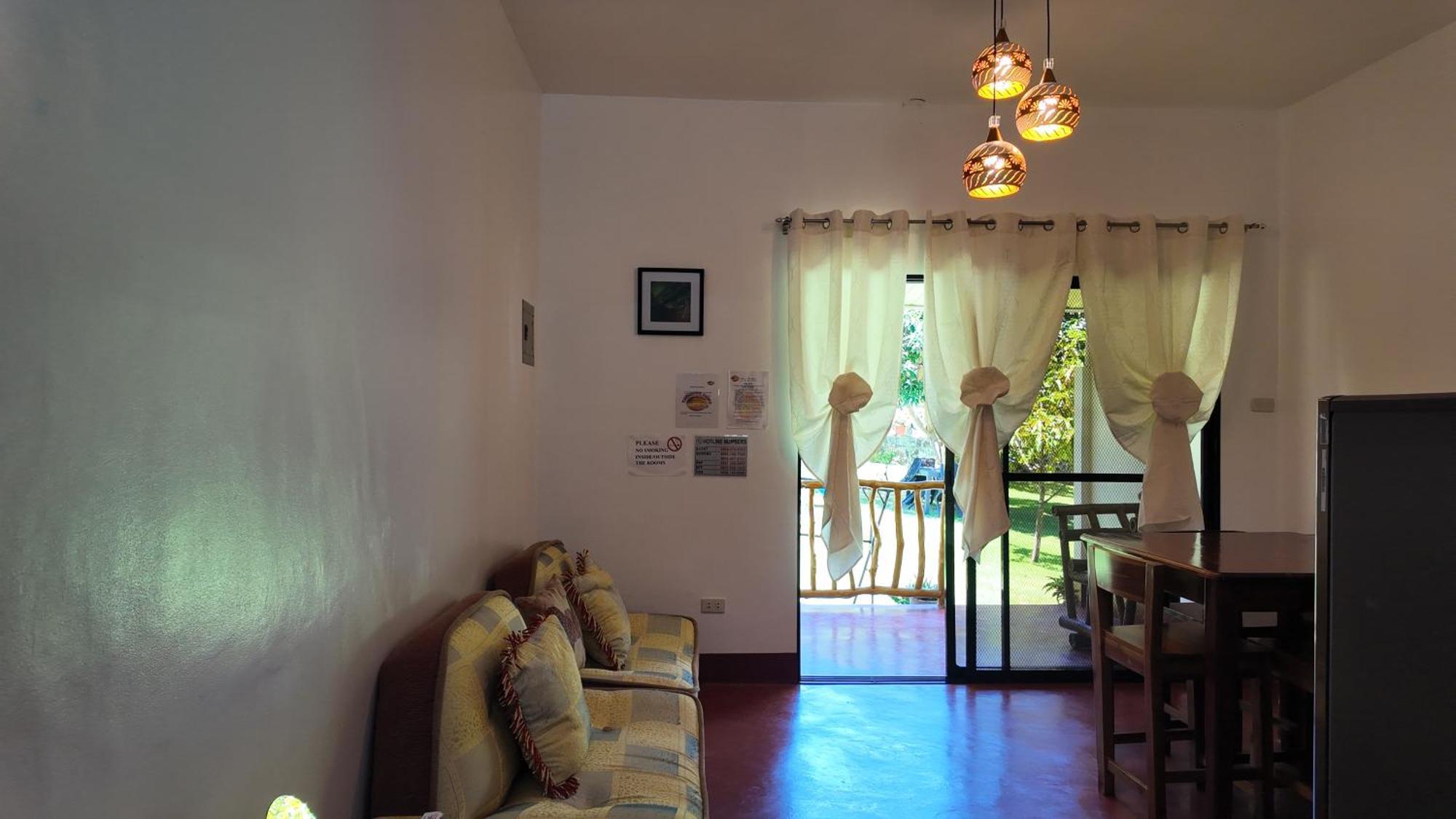 Tongatok Cliff Resort Mambajao Eksteriør bilde