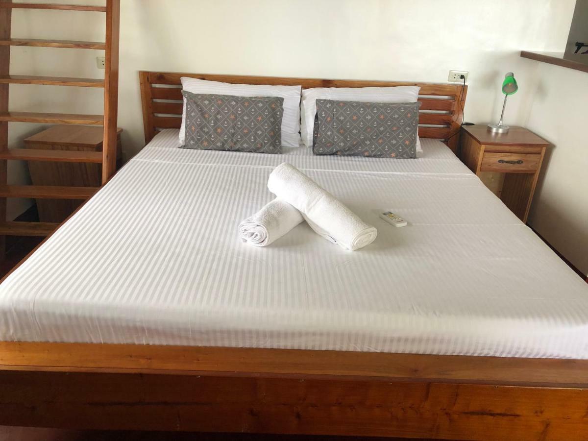 Tongatok Cliff Resort Mambajao Eksteriør bilde